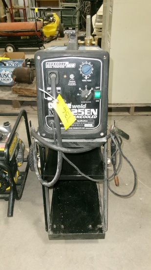 CLARKE 125EN MIG WELDER w/ tank
