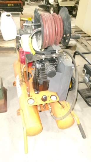 5 1/2 H.P. HONDA POWERED  PORTABLE AIR COMPRESSOR