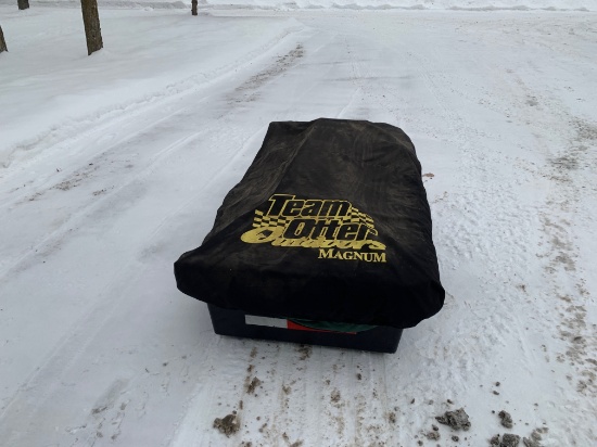 OTTER II PORTABLE FISH HOUSE w/ hitch & bench