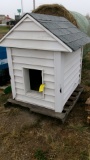3' x 4' DOG HOUSE