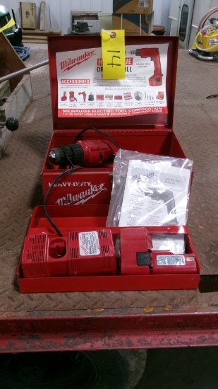 3/8" MILWAUKEE CORDLESS DRILL, 2- batt. & charger, has charge