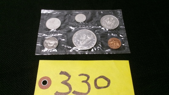 1966 SILVER CANADA MINT COIN SET (contains 1.1  ounce of silver)