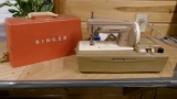 SINGER SEW HANDY ELECTRIC SEWING MACHINE TOY