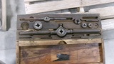 OLD TAP & DIE SET, 2 24+