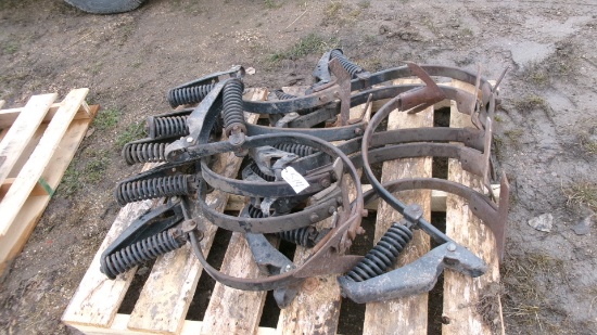 12-JOHN DEERE CULTIVATOR SHANK ASSEMBLIES