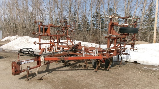 24' WILRICH FIELD CULTIVATOR, 3 bar harrow, 9" sweeps, newer tires, good cond.