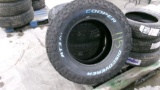 UNUSED LT 285  / 70R / 17