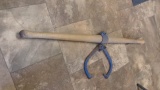 WOOD HANDLED TIMBER / TIE MOVER