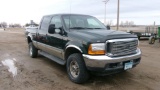 2001 FORD F-350 CREW CAB SHORT BOX 4WD. 7.3 diesel, auto, 5th wheel ball,  195,000 miles,