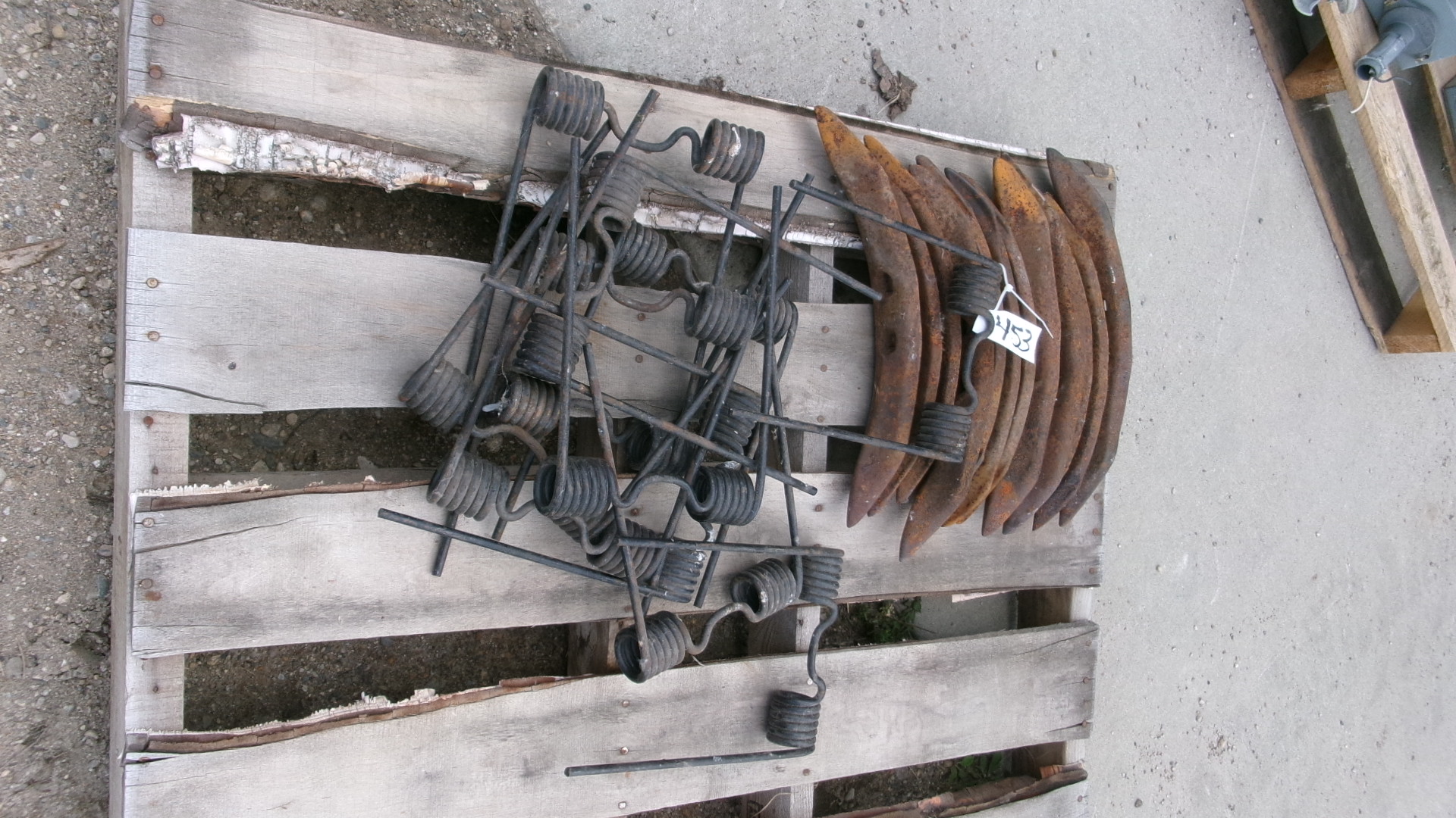 12 NEW CHISEL PLOW SPIKES & HARROW TEETH Proxibid