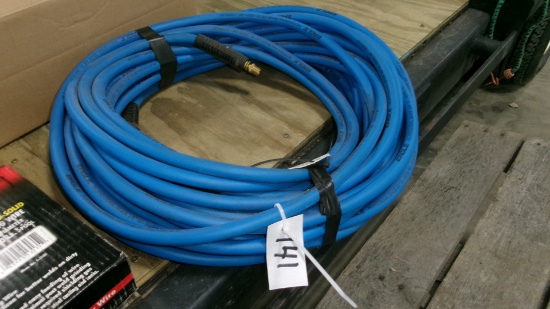 100' AIR HOSE (used once )