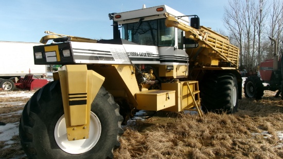 70' TERRAGATOR 1803 AIR SPREADER, bad engine, 18 spd. Power shift, 2 chem. / seed compartments, +