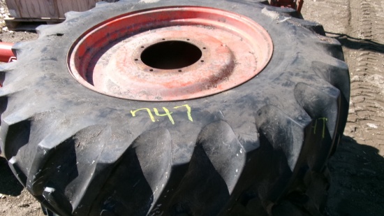 2-20.8 x 38" HUB DUALS