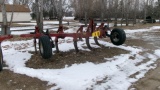 CASE IH #14, 5 SHANK 3 PT TOGGLE TRIP . RIPPER, 30