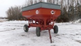 250 BUSHEL EZ FLOW  GRAVITY BOX ON WESTENDORF GEAR, good paint & rubber, 12.5 L X 15