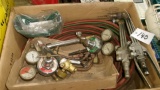 MARQUETTE OXY-ACETYLENE TORCH KIT: 2-Smith torches, 4-heating / brazing tips, new Victor googles,+