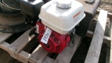 HONDA G 160 SMALL GAS ENGINE, low hrs.