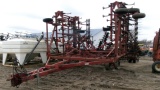 50' CASE IH 4700 5 SECTION FIELD CULTIVATOR, 3 bar IHC harrow, guage wheels, good sweeps