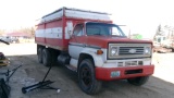 1975 CHEV. C-65 TWIN SCREW TANDEM w / 19' BOX, 427, 5 X 4 , plumbed for drill fill, +