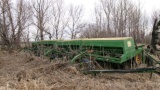 40' JOHN DEERE 9300 PRESS DRILL, located in Oklee area  ph Matthew 689-8512