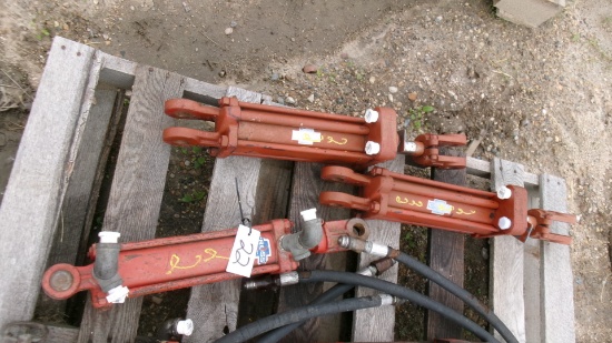 3-2 1/2" x 8" HYDRAULIC CYLINDERS