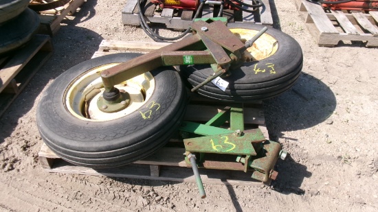 2-JOHN DEERE GUAGE WHEELS