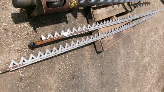 NEW 30' 2  PC. SICKLE FOR MacDon FD70 HEADER