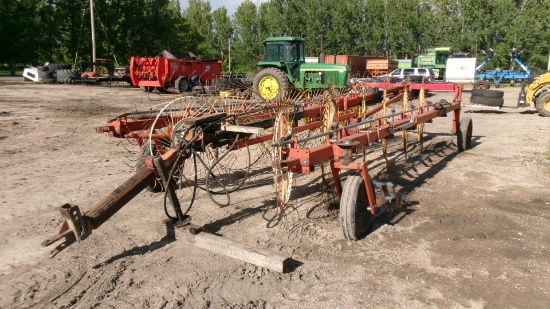 12 WHEEL V RAKE
