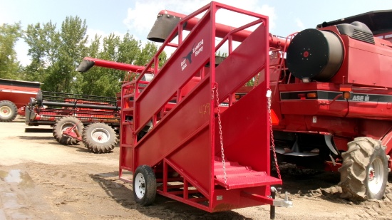 NEW EASY MAN PORTABLE  LOADING CHUTE