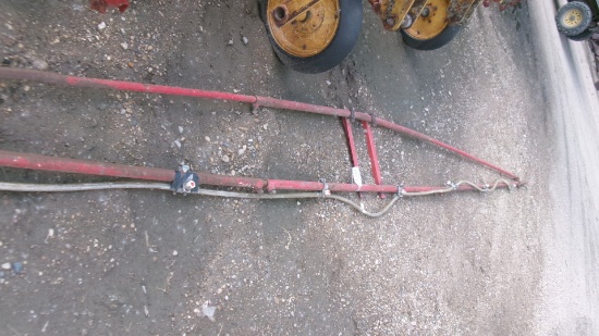 12' SPRAYER BOOM, 20" nozzle spacing