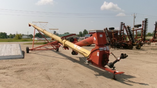 13" X 71' WESTFIELD MECH. SWINGER GRAIN AUGER, 540 PTO, low profile hopper
