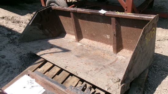 6' SKID LOADER BUCKET, universak mounts