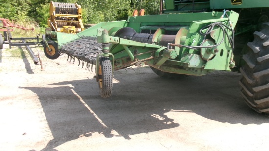 JOHN DEERE 100 SERIES PICKUP HEADER
