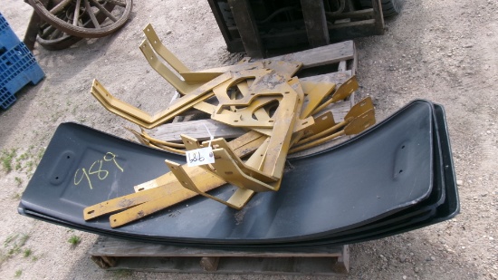 4-NEW FENDERS FOR AG CHEM ROGATOR