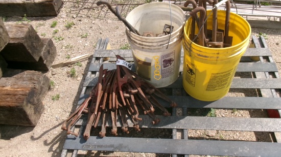 DUAL J BOLTS w / CLAMPS & 10+ PICKUP GUARDS