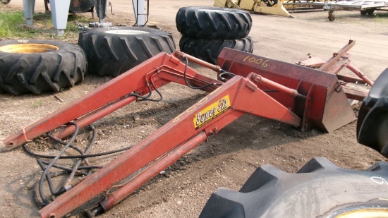 SUPER SIX LOADER w/ mounting brackets