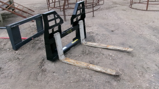 42" SKID MOUNT PALLET FORK ATTACH. (new back, used forks ), TAX