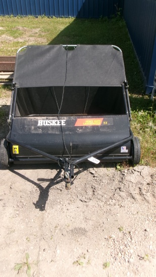 HUSKY LAWN SWEEPER (eliminates raking) excellent condition