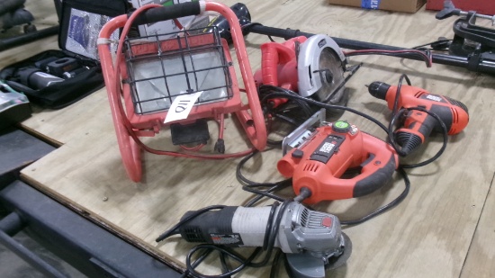 7 1/4" TOOL SHOP CORDED SKIL SAW, BLACK & DECKER V.S. CORDED JIG SAW, +