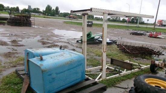 2 BARREL OIL BAR: 2-55 GALLON BARRELS, PLUMBING & STAND
