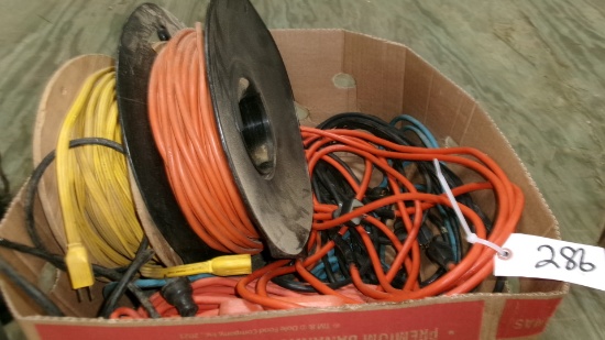 BOX OF EXTENSION CORDS, RETRACTIBLE SHOP LIGHT, & 2-3/8" CORDED DRILLS
