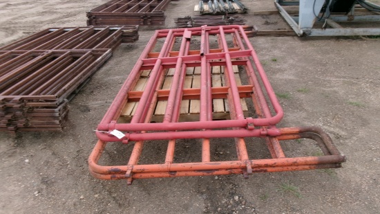 2-4' x 10'   PIPE GATES ( 2 X your bid )