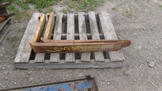 32" SET OF PALLET FORKS