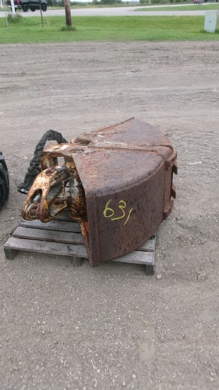 HYDRAULIC 16" CLAM SHELL BUCKET