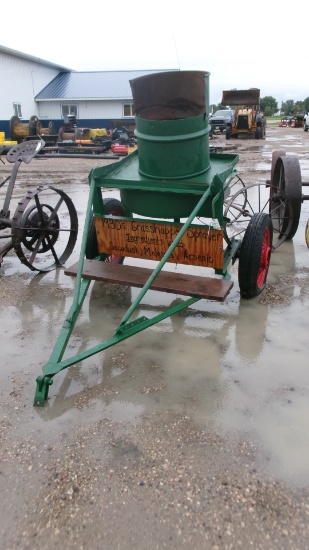 1930'S VINTAGE BROADCAST SEEDER