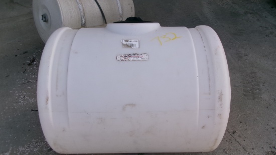 HORVICK 150 GALLON POLY TANK