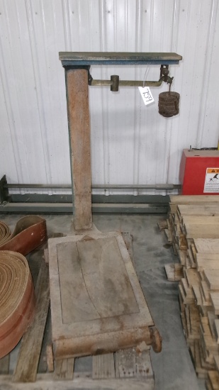 FAIRBANK MORSE PLATFORM SCALE w / weights