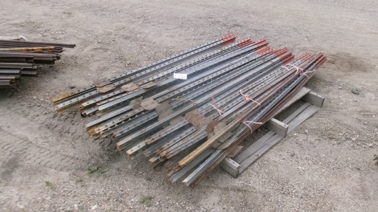45- 6' T POSTS  (45 x your bid )
