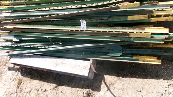 50-6' UNUSED T POSTS (50 x your bid )