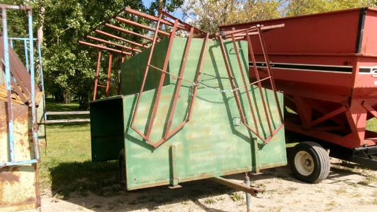 CREEP FEEDER w / gates